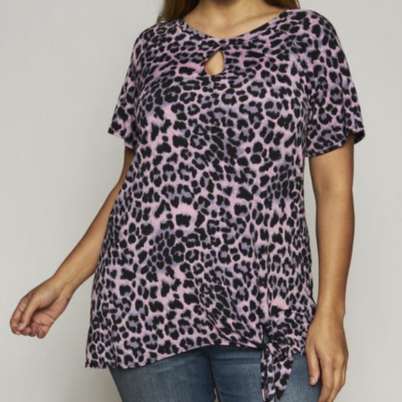 Size 3X Pink Cheetah print blouse - Picture 4 of 5